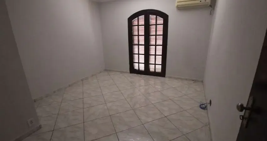Sobrado com 3 dormitórios à venda, 160 m² por R$ 380.000,00 - Jardim Zaira - Mauá/SP