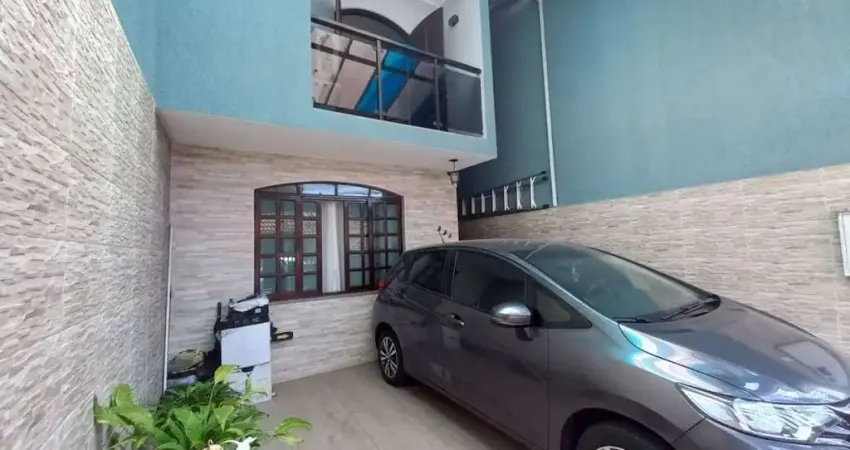 Sobrado com 3 dormitórios à venda, 201 m² por R$ 730.000,00 - Jardim Campo Verde - Mauá/SP