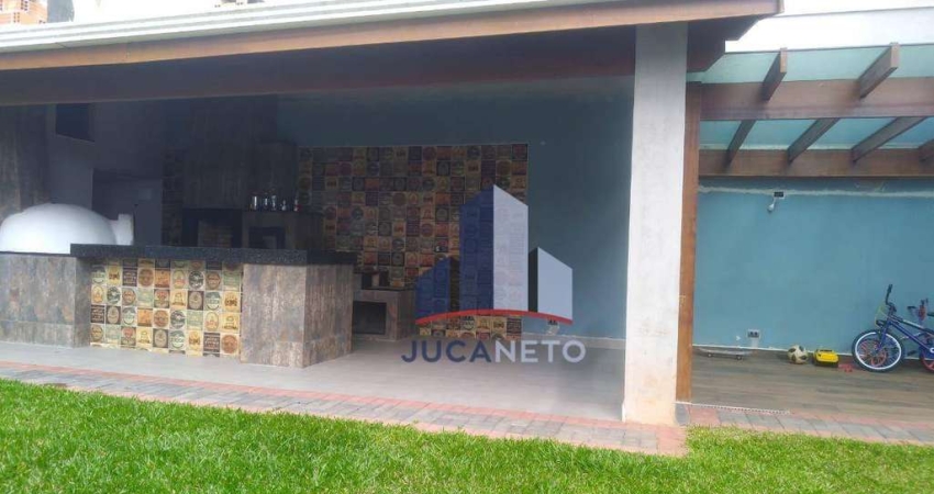Casa com 3 dormitórios à venda, 340 m² por R$ 1.300.000,00 - Centro Alto - Ribeirão Pires/SP