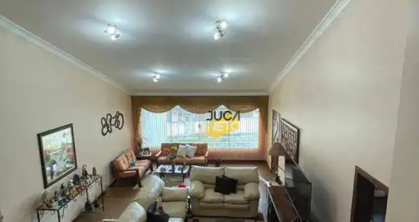 Casa com 3 quartos à venda na Rua Luís Benasso, 180, Jardim Haydee, Mauá