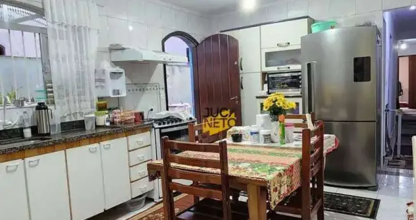 Casa com 7 dormitórios à venda, 335 m² por R$ 650.000 - Jardim Guapituba - Mauá/SP