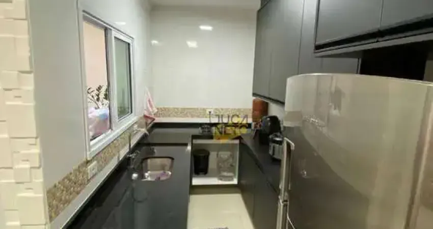 Apartamento com 2 dormitórios à venda, 42 m² por R$ 320.000,00 - Jardim Utinga - Santo André/SP