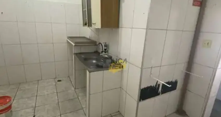 Salão para alugar, 50 m² por R$ 2.200/mês - Vila Assis Brasil - Mauá/SP