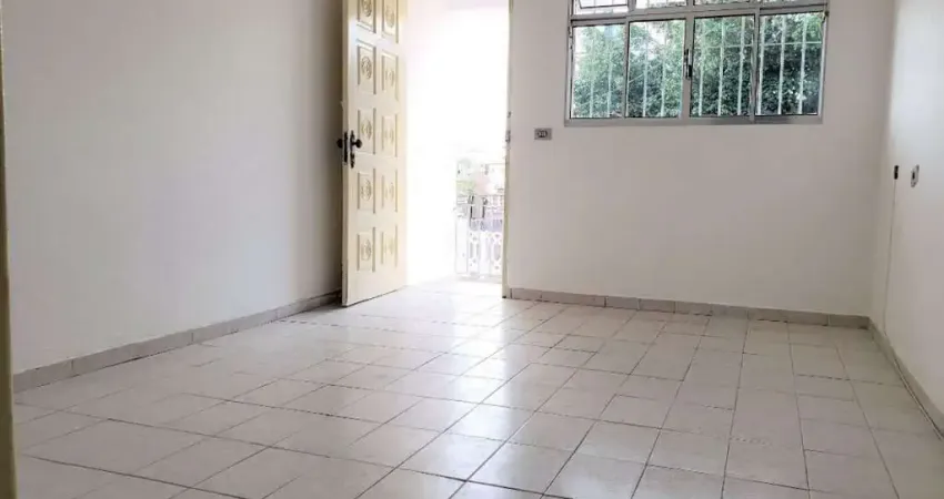 Casa com 2 dormitórios para alugar, 45 m² por R$ 1.350,00 - Vila Assis Brasil - Mauá/SP