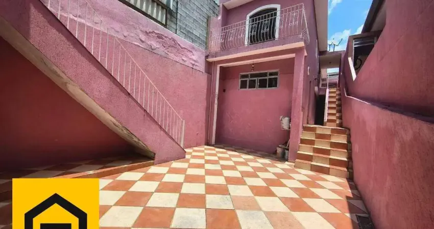 Sobrado com 2 dormitórios à venda, 173 m² por R$ 585.000,00 - Vila Assis Brasil - Mauá/SP