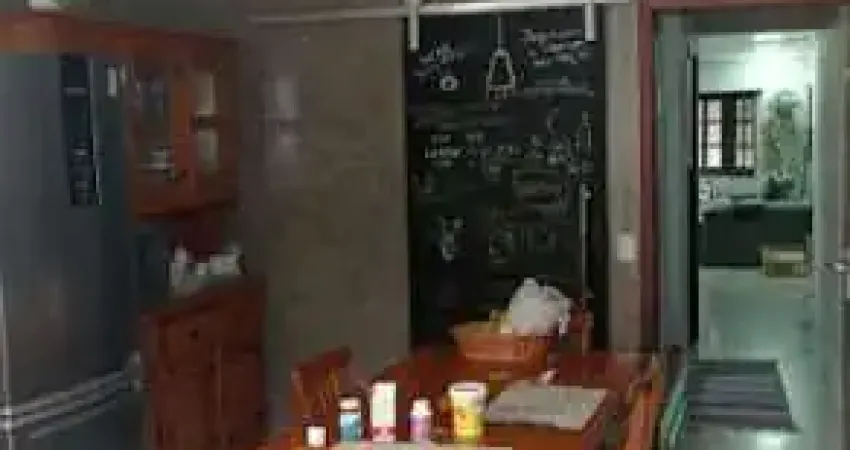 Casa com 3 dormitórios à venda, 110 m² por R$ 698.000,00 - Granja Viana - Cotia/SP