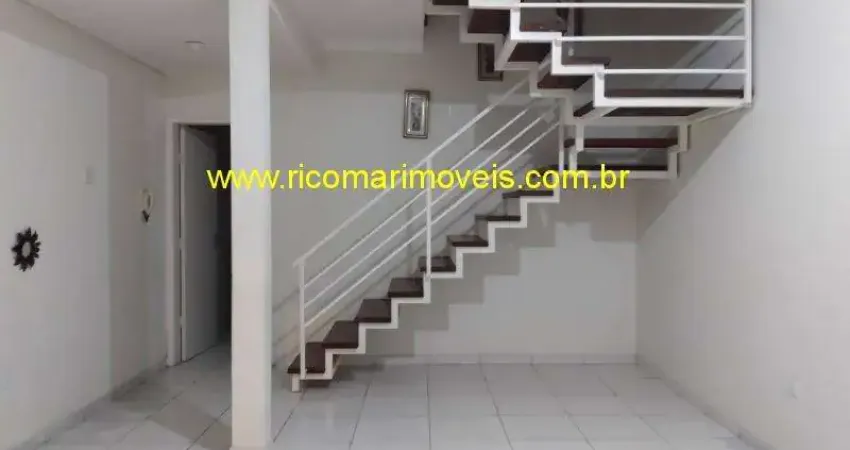Sobrado 2 suites frente para praia, piscina, repasse de divida Bairro Gaivota