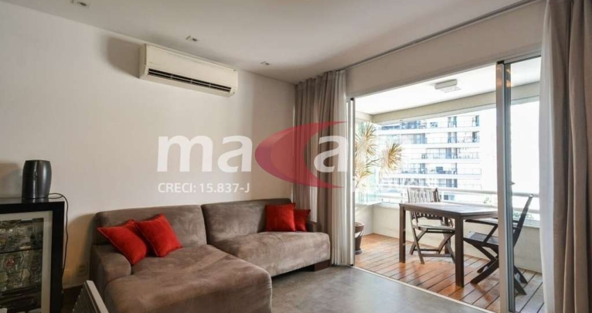 Apartamento à Venda - 2 Quartos com 104m² -  Moema