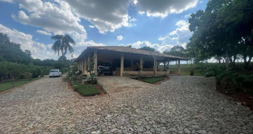 Fazenda para Venda - FAZENDA, Inhaúma - 110000m², 3 vagas