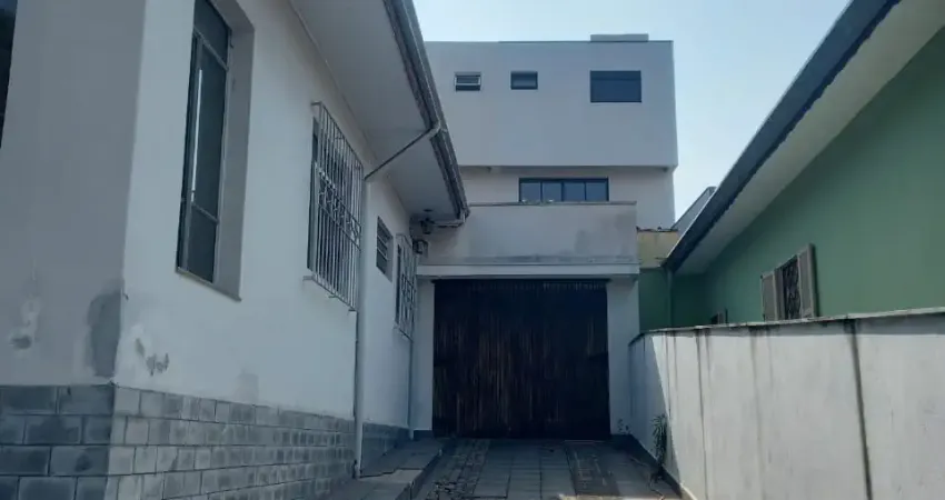 Casa com 3 quartos à venda na Avenida Tijucussu, 540, Olímpico, São Caetano do Sul