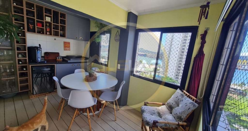 Apartamento de 2 dorms com suite na ponta da praia com area de lazer