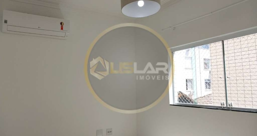 Casa Triplex com 2 dorms sendo 2 suites e garagem fechada
