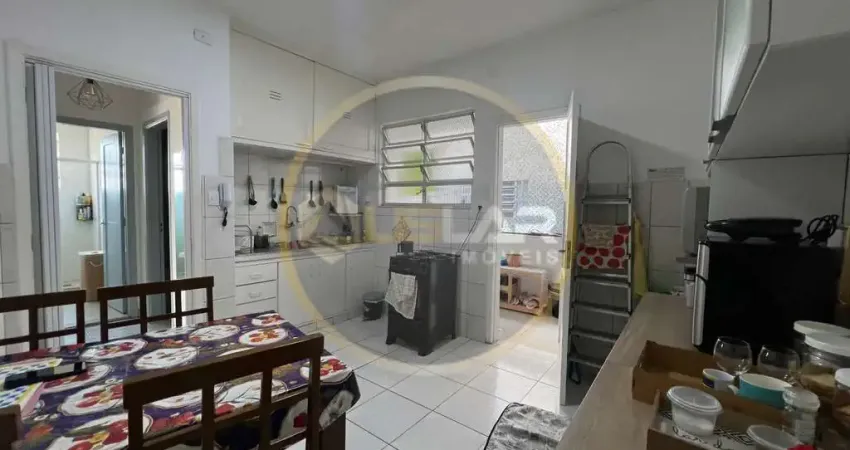 Apartamento de 2 dorms de frente com sacada no bairro Aparecida