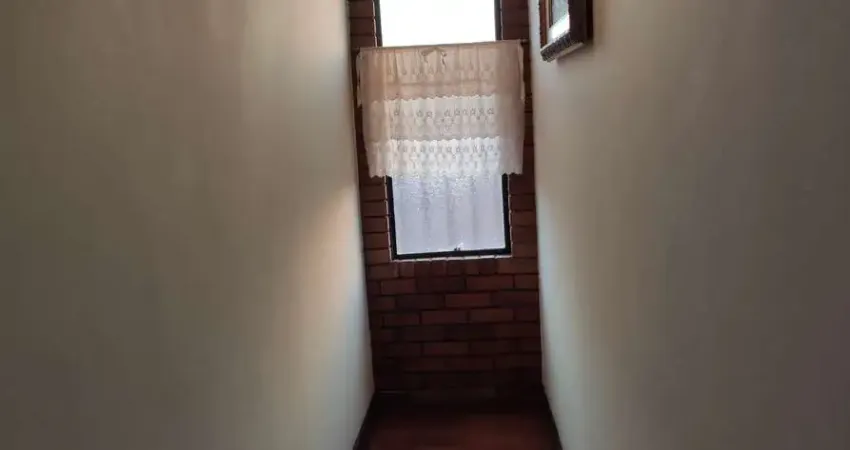 Casa com 4 quartos para alugar na Rua Engenheiro Rozauro Zambrano, 315, Jardim Guanabara, Rio de Janeiro