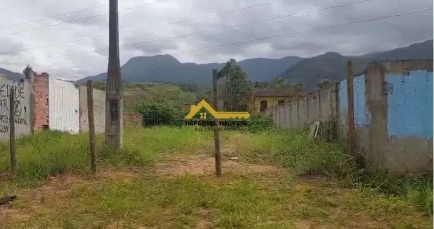 Terreno à venda na Praia do Sape, Ubatuba 