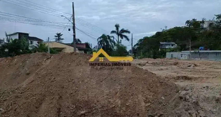 Terreno à venda no Massaguaçu, Caraguatatuba