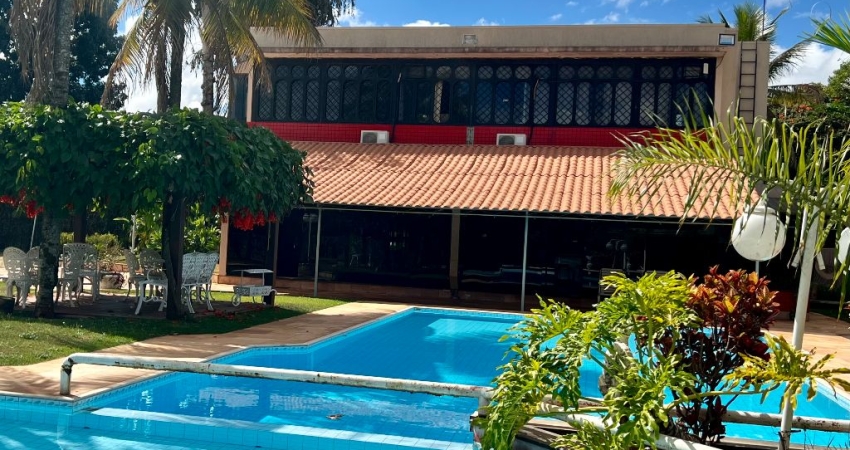 Linda Casa no Park Way, 3 Qtos, 2 suítes, Piscina, Quadra de Tênis, Campo Futebol.