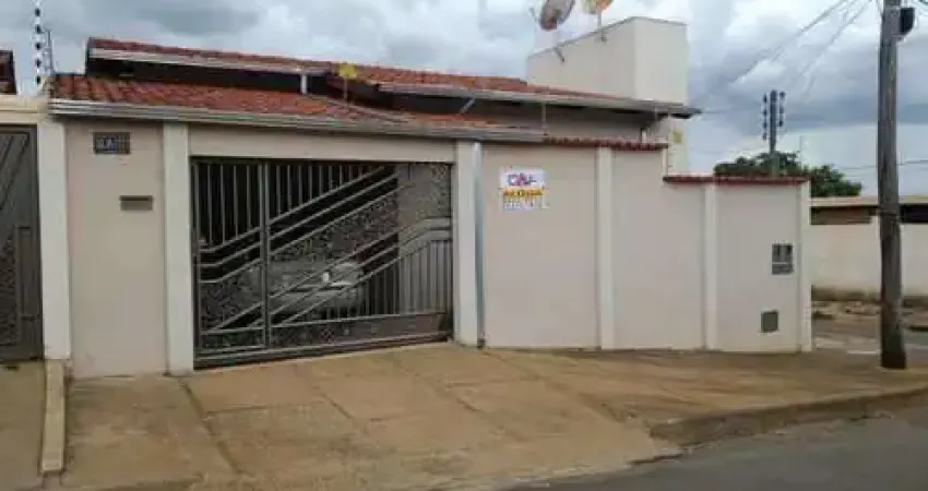 Casa com 3 quartos para alugar na Rua Doutor Alfredo Fleury, Jardim Alexandrina, Anápolis