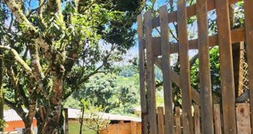 Chácara em Biritiba Mirim Bairro do Nirvana 2 Casas Independentes Mega Oportunidade