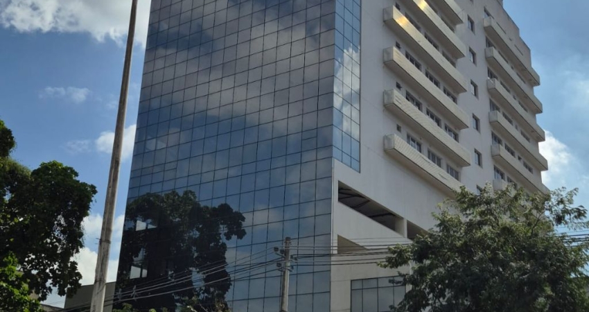 Prédio comercial a venda na Taquara, Rio de Janeiro - RJ.