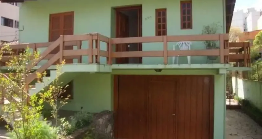 Casa com 4 quartos à venda no Medianeira, Caxias do Sul 