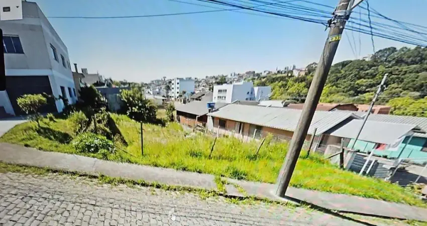 Terreno à venda no Cruzeiro, Caxias do Sul 