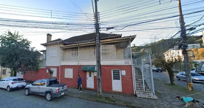 Casa à venda no Centro, Caxias do Sul 