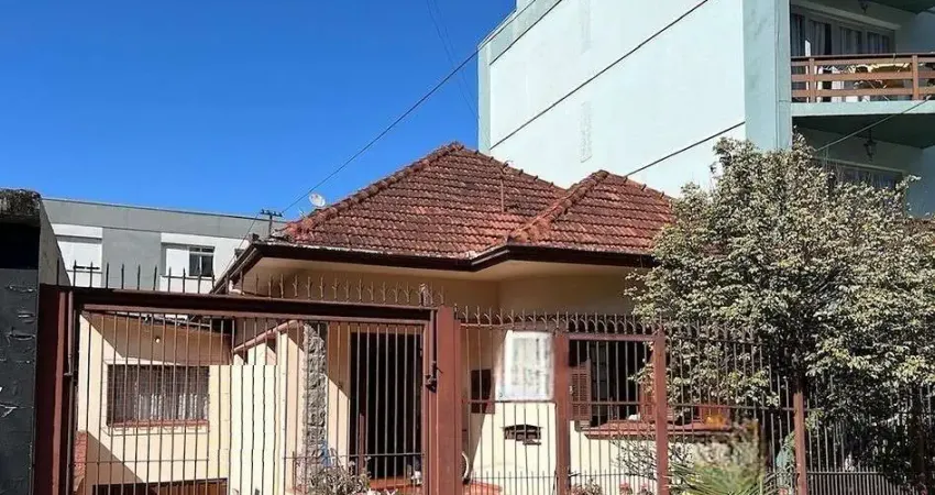 Casa com 6 quartos à venda no Exposição, Caxias do Sul 