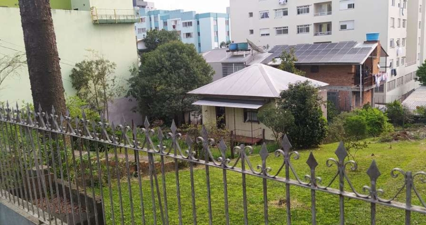 Terreno à venda no Sagrada Família, Caxias do Sul 