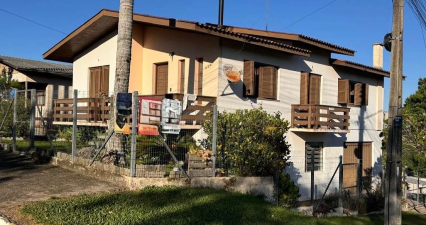 Casa com 3 quartos à venda no São José, Farroupilha 