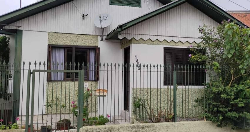 Casa com 2 quartos à venda na Bela Vista, Caxias do Sul 