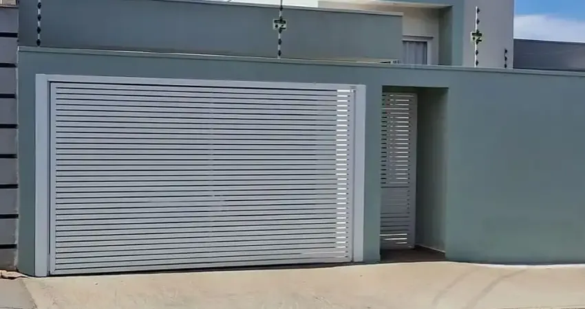 Linda casa com 3 quartos, incluindo uma suíte e piscina em boituva - sp