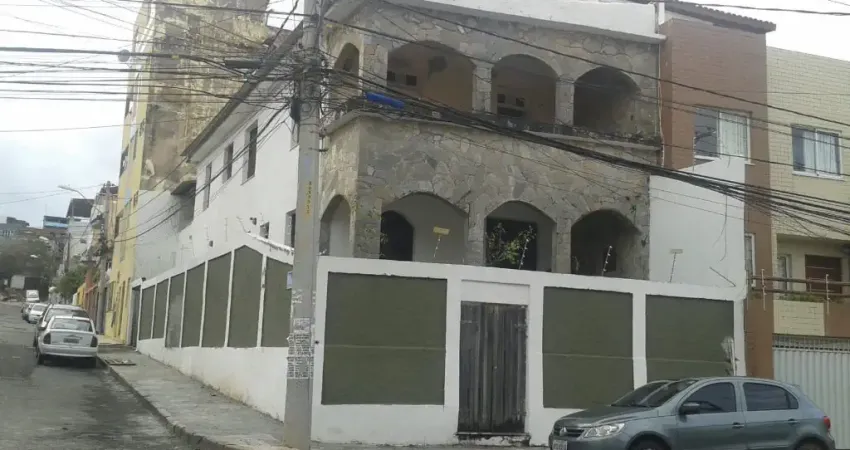Casa com 4 quartos à venda na Rua das Ubaranas, 1, Amaralina, Salvador