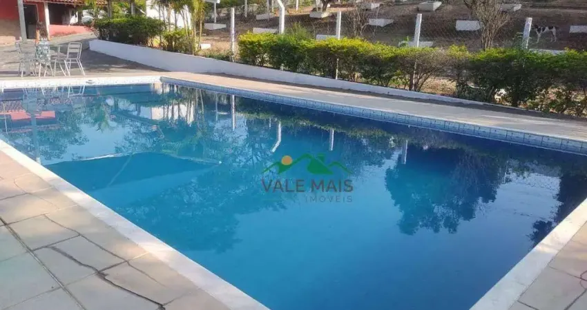 Chácara com 3 dormitórios à venda, 231 m² por R$ 1.200.000,00 - Clube dos 500 - Guaratinguetá/SP