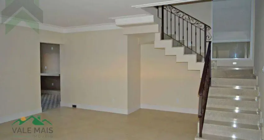Casa com 3 dormitórios à venda, 256 m² por R$ 1.450.000,00 - Village Mantiqueira - Guaratinguetá/SP