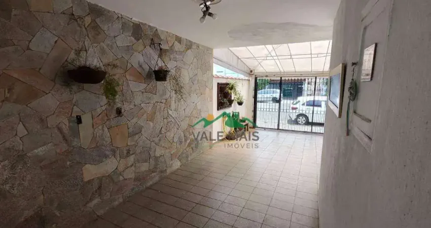 Casa com 3 dormitórios à venda, 160 m² por R$ 1.100.000,00 - Vila Paraíba - Guaratinguetá/SP