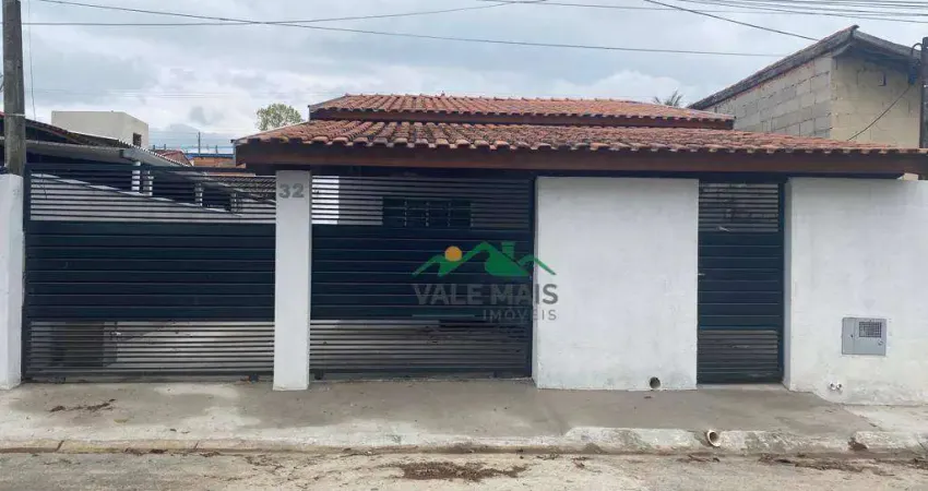 Casa com 4 dormitórios à venda, 200 m² por R$ 420.000,00 - Mombaça - Pindamonhangaba/SP