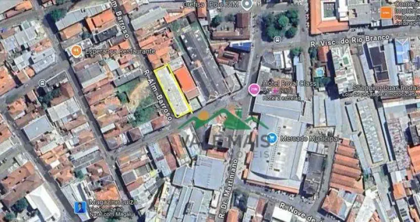 Ponto para locar com 750m de salão e 250m mezanino por R$25.000 - Centro - Guaratinguetá/SP
