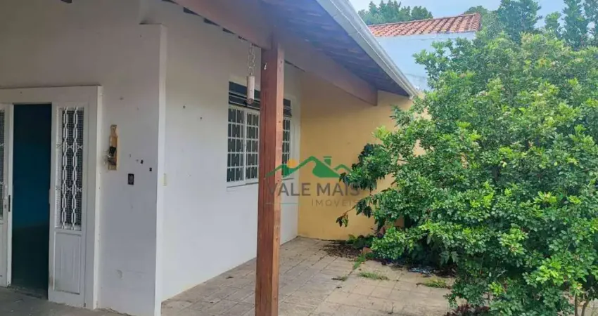 Casa com 3 dormitórios à venda, 162 m² por R$ 400.000 - Jardim Ícaro - Guaratinguetá/SP