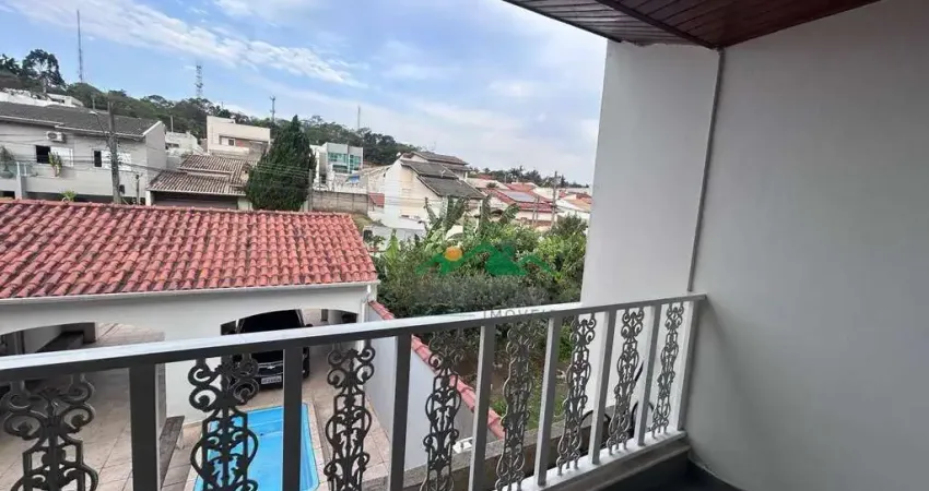 Casa com 3 dormitórios à venda, 196 m² por R$ 640.000,00 - Jardim Bela Vista - Guaratinguetá/SP