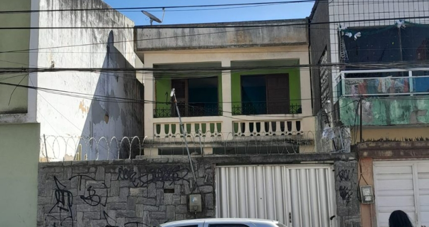 Casa com 3 quartos à venda na Rua Caririaçu, Jacarecanga, Fortaleza