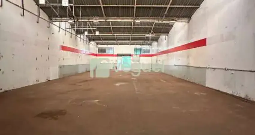 Salão Comercial com mezanino para alugar no Centro de Ribeirão Preto/SP