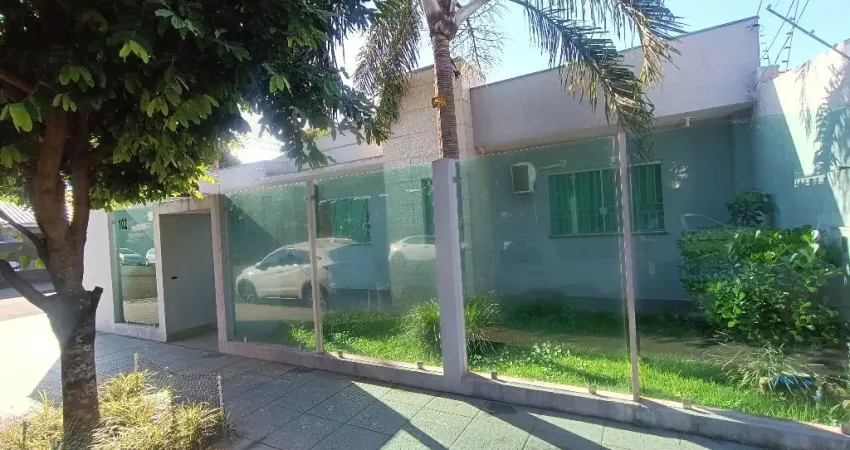 Casa com 3 quartos à venda na Avenida Pioneiro Raul Ambrósio Valente, Jardim América, Maringá