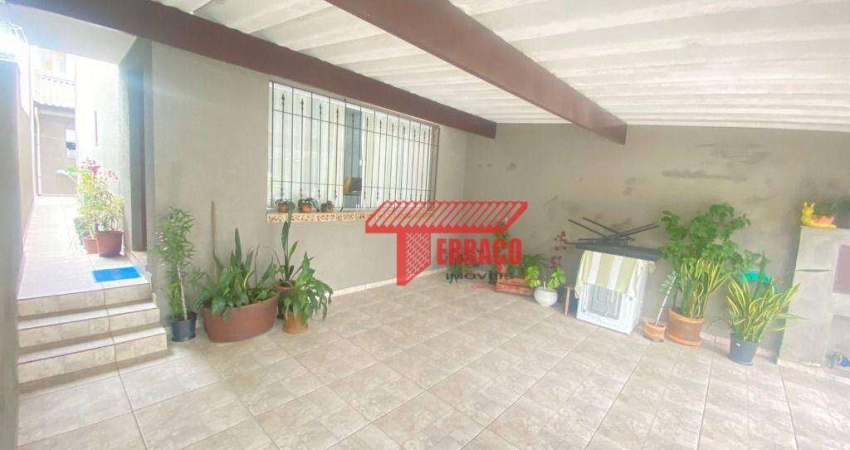 Sobrado com 3 dormitórios à venda, 162 m² por R$ 795.000,00 - Vila Pires - Santo André/SP