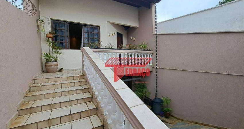 Casa com 2 dormitórios à venda, 264 m² - Vila Linda - Santo André/SP