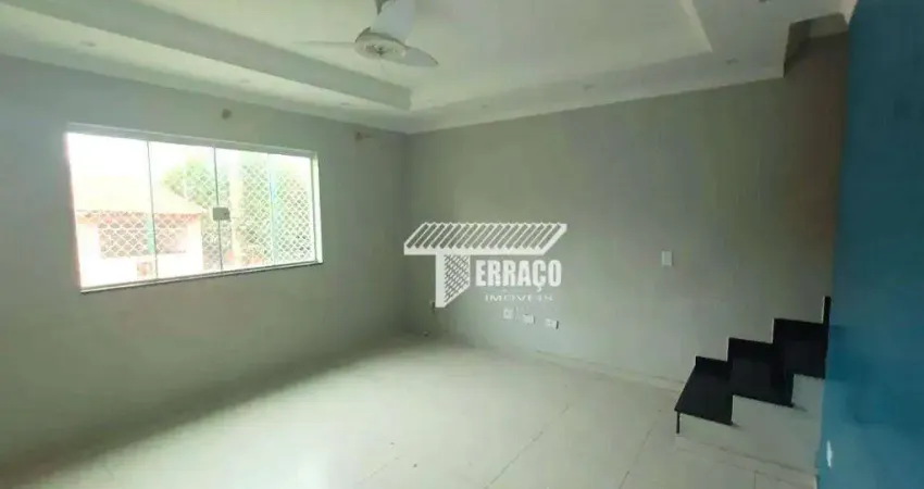 Sobrado com 3 dormitórios à venda, 138 m² por R$ 550.000,00 - Jardim do Estádio - Santo André/SP