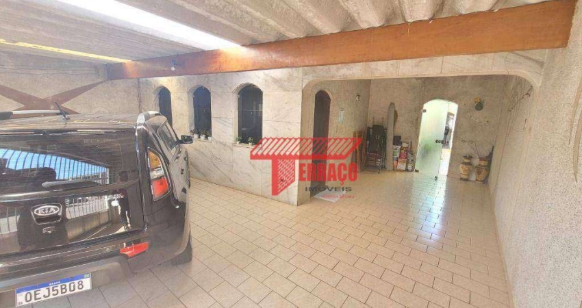 Casa com 3 dormitórios à venda, 330 m² por R$ 750.000,00 - Vila Progresso - Santo André/SP