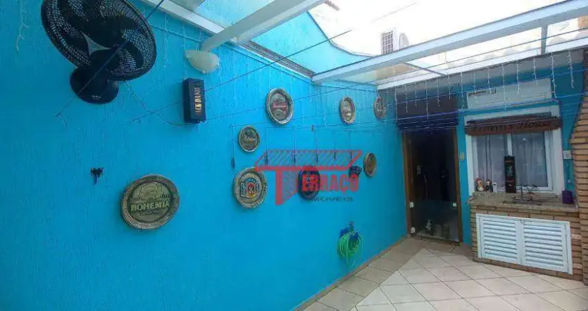 Sobrado com 3 dormitórios à venda, 150 m² por R$ 815.000,00 - Vila Helena - Santo André/SP