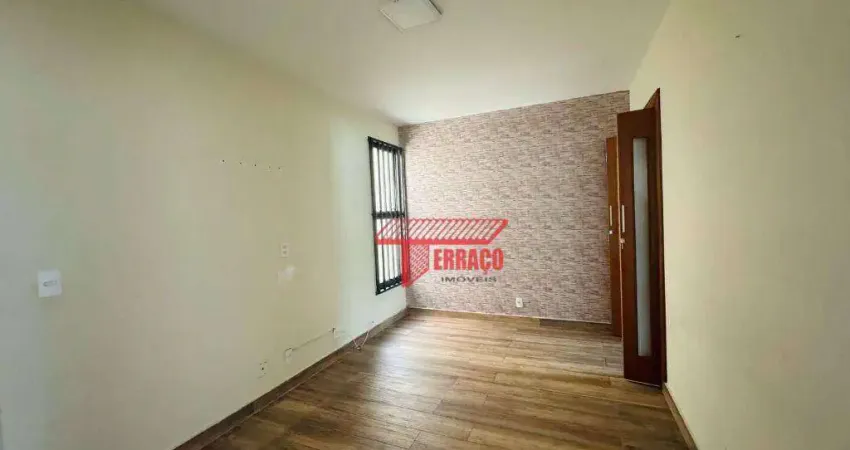 Apartamento com 2 dormitórios à venda, 68 m² por R$ 330.000,00 - Vila Boa Vista - Santo André/SP