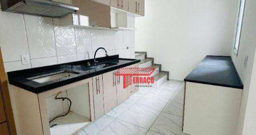 Cobertura com 2 dormitórios para alugar, 58 m² por R$ 2.817,00/mês - Vila Scarpelli - Santo André/SP
